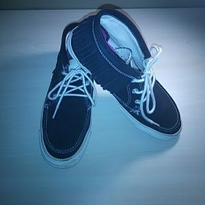Women's converse sneakers